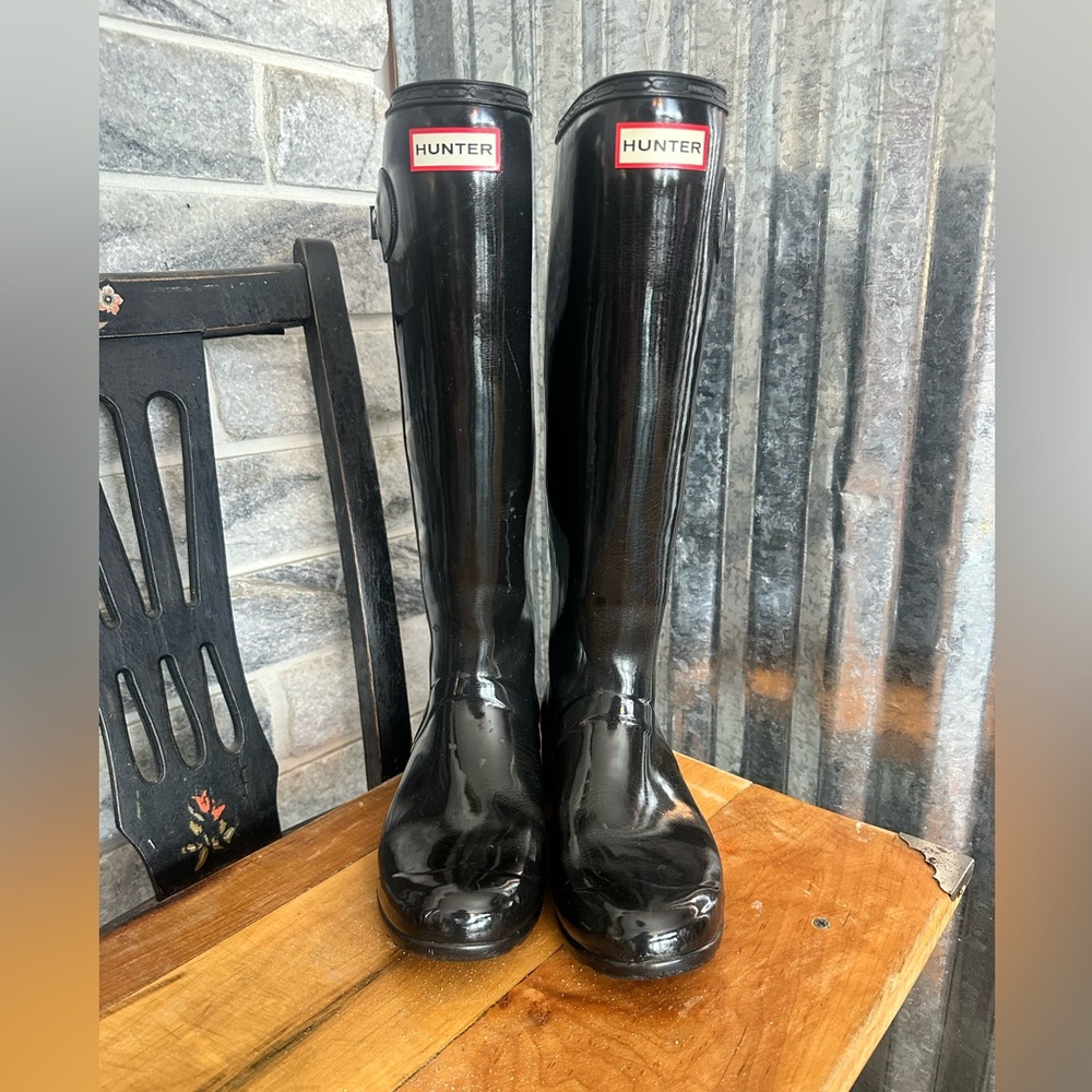 Hunter Glossy Black Rain Boots